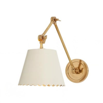 Foldray Scalloped Task Sconce - Leren wandlamp voor thuis HL1379 — € 190,00 (was € 114,00) -€ 7,00