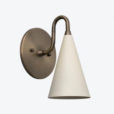 Curva metalen kegelvormige wandlamp - Vintage messing wandlamp voor hal of trappenhuis HL1967 — € 95,00