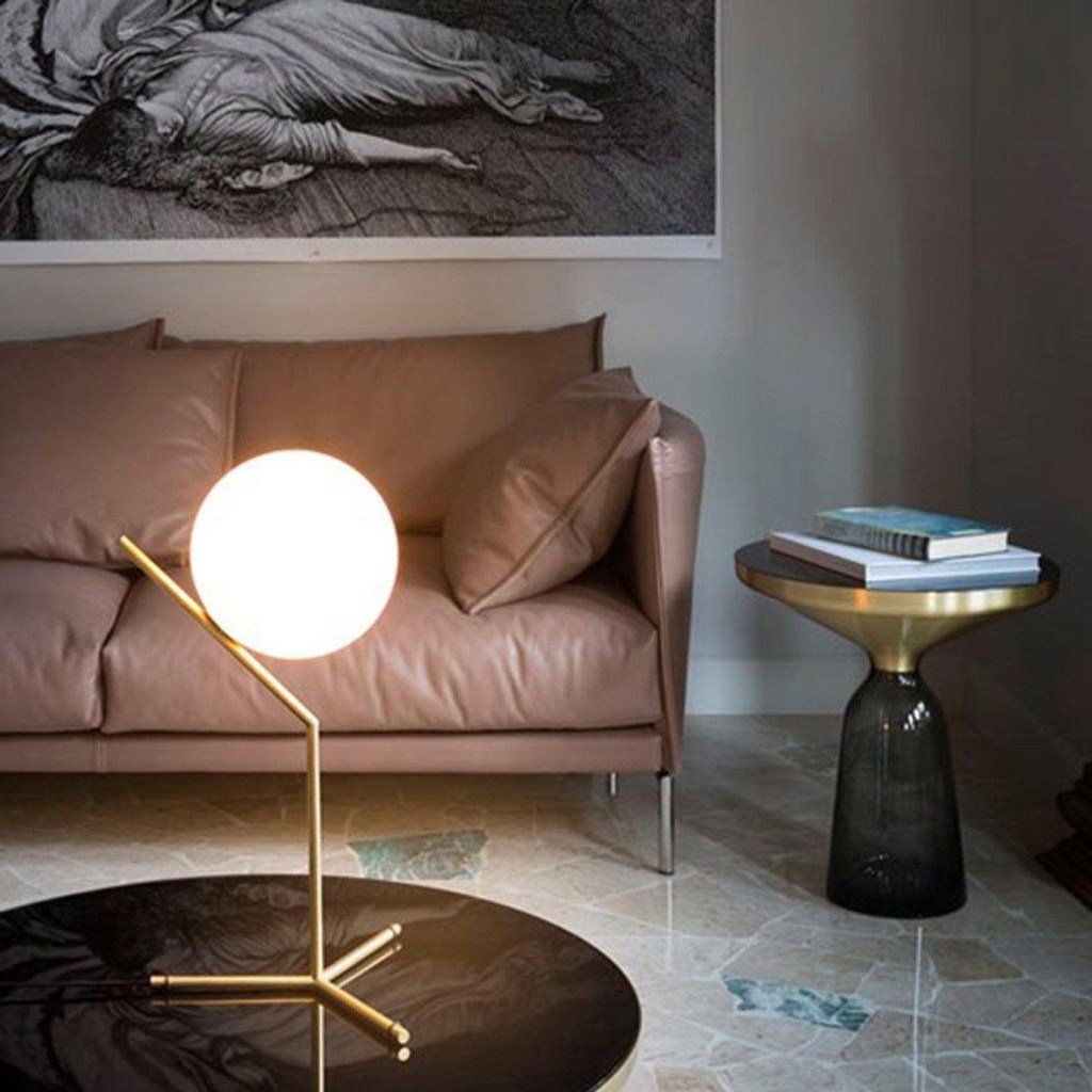 Réplica de lámpara de mesa Flos IC