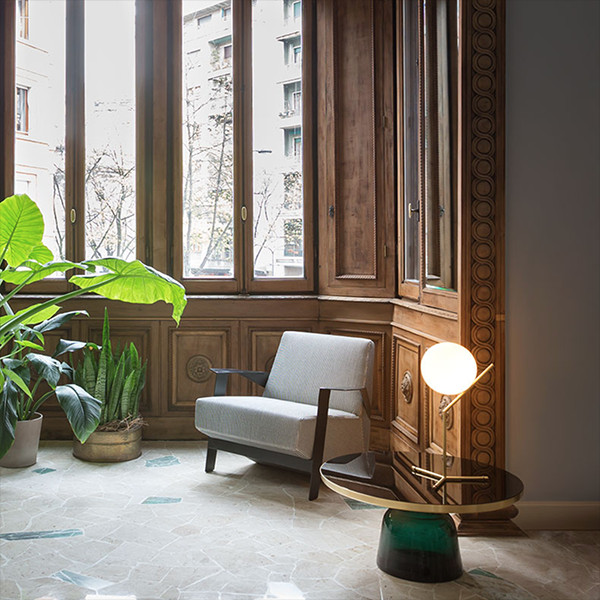 Réplica de lámpara de mesa Flos IC