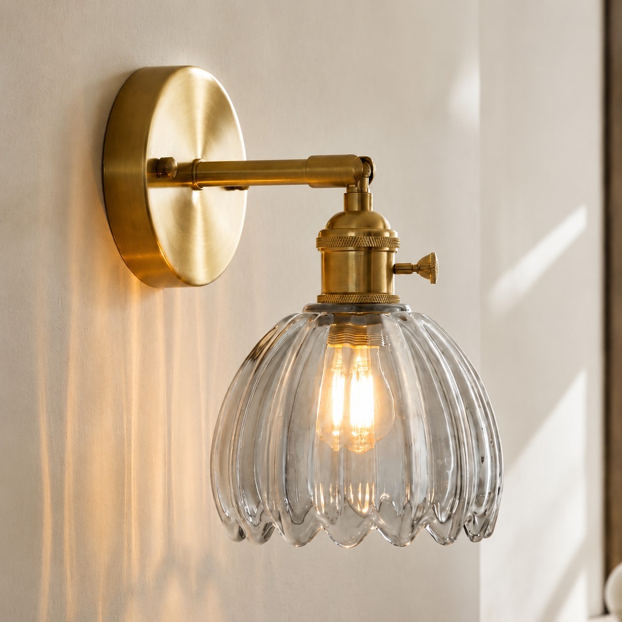 Elara Vintage Glass Tulip Sconce