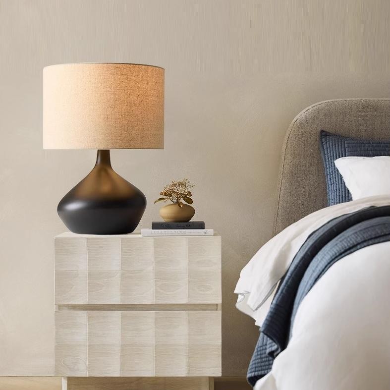 Daphne Vintage Ceramic Linen Shade Table Lamp