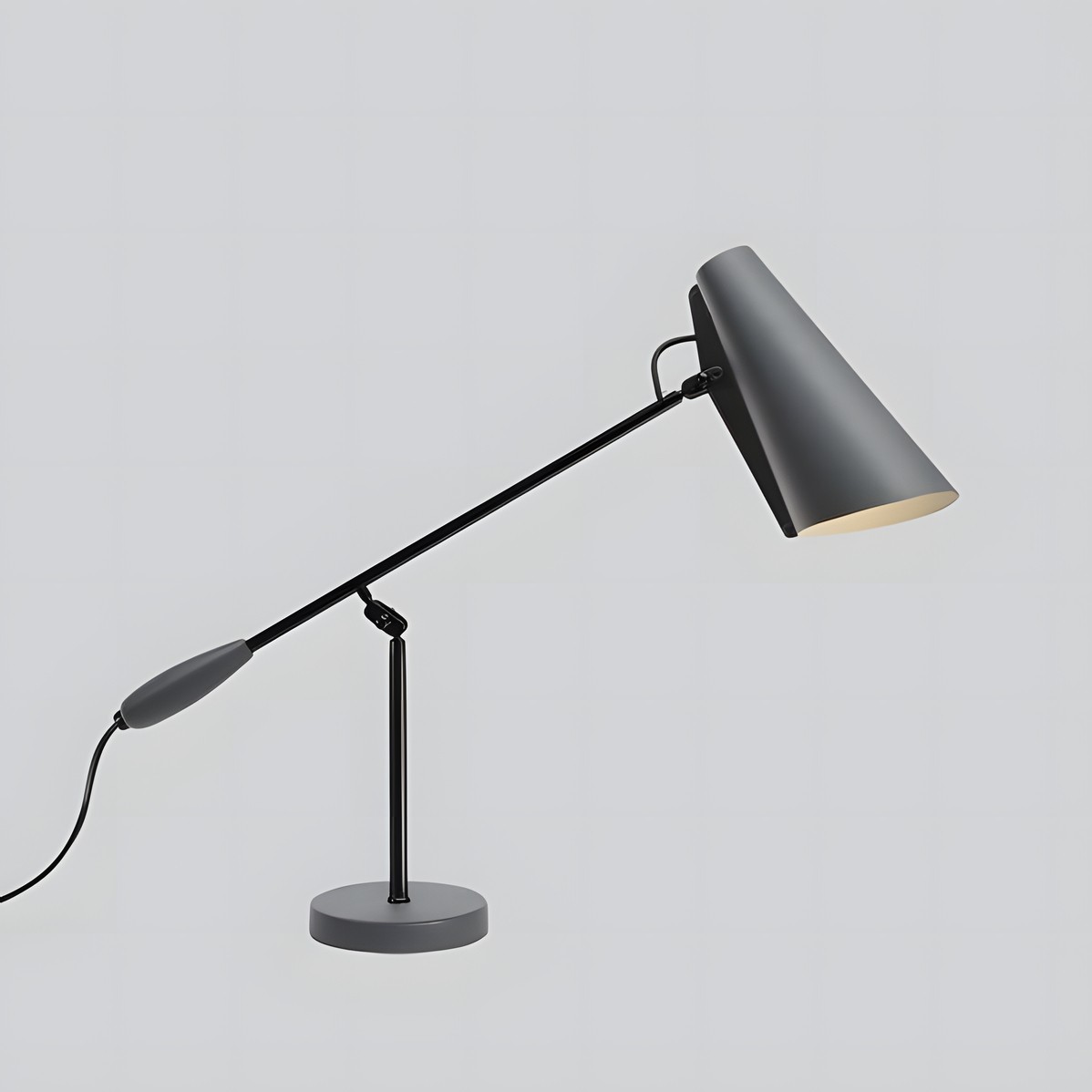 Aanya Minimalist Birdy table lamp