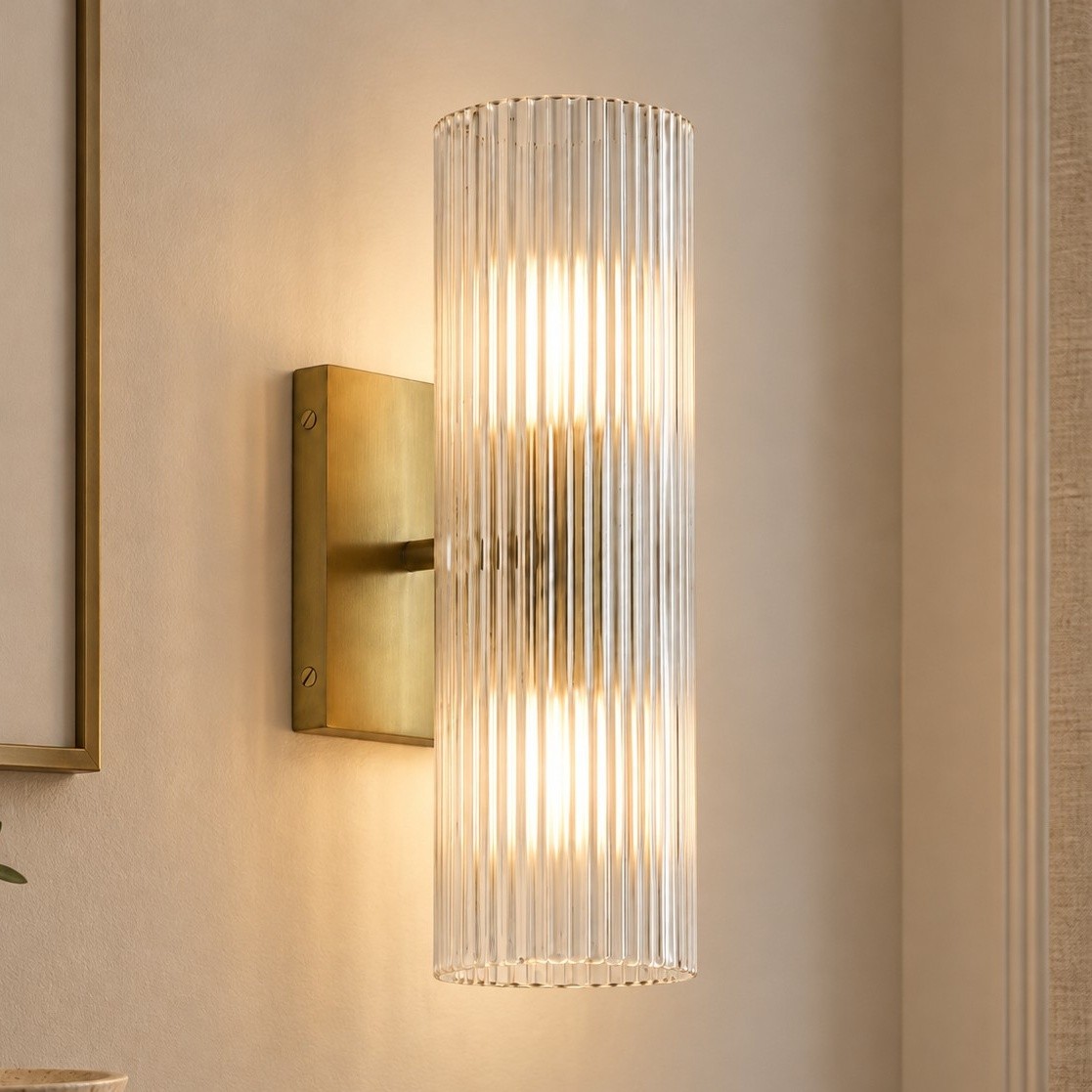 Yorix Modern Vertical Cylinder Tube Metal Finish Wall Light