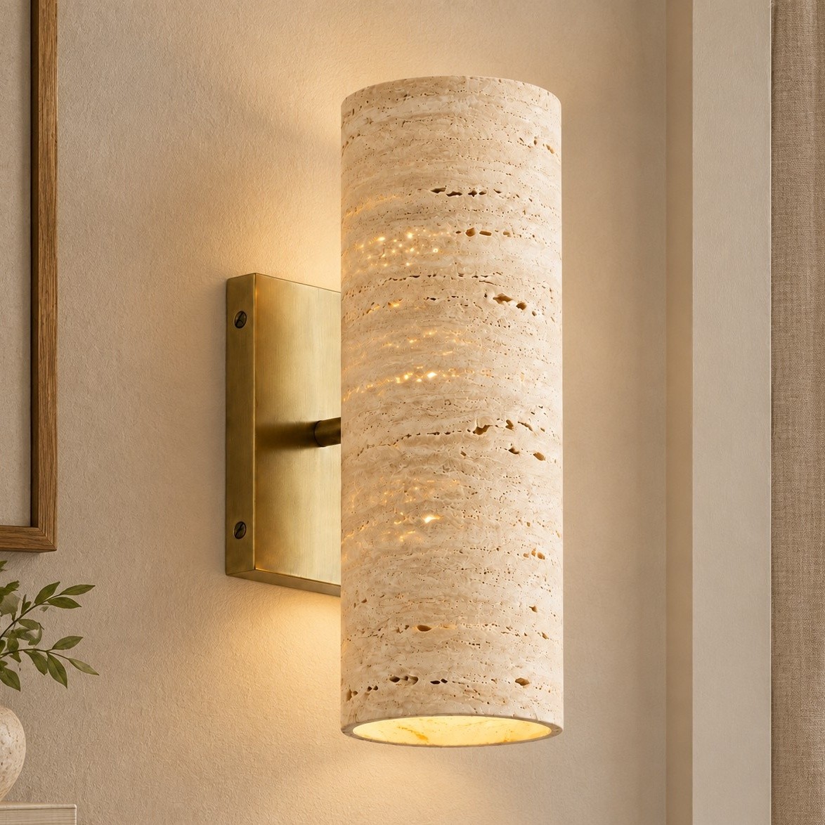 Yorix Modern Vertical Cylinder Tube Metal Finish Wall Light