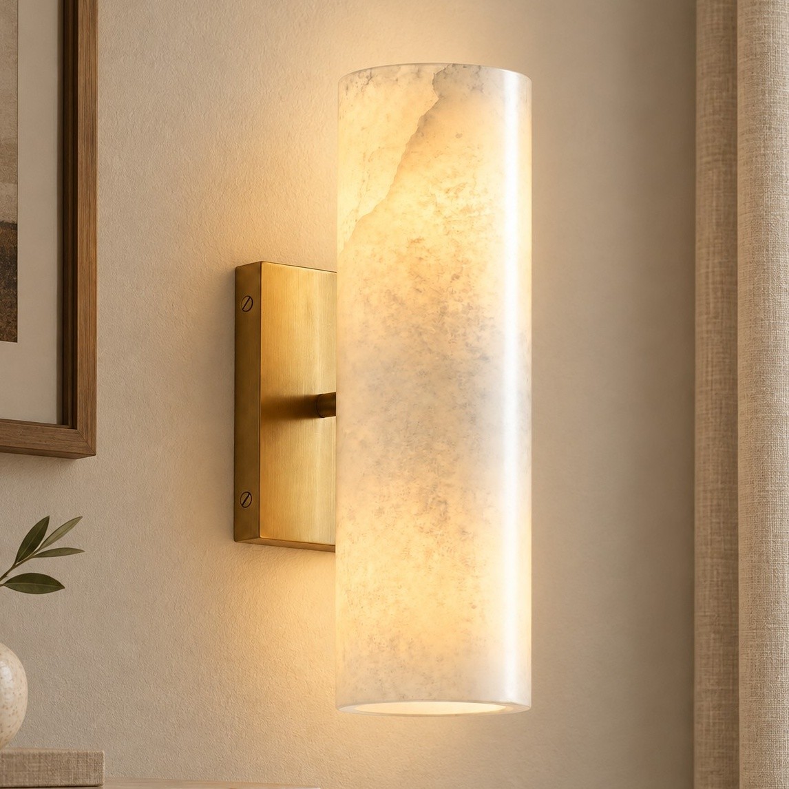 Yorix Modern Vertical Cylinder Tube Metal Finish Wall Light