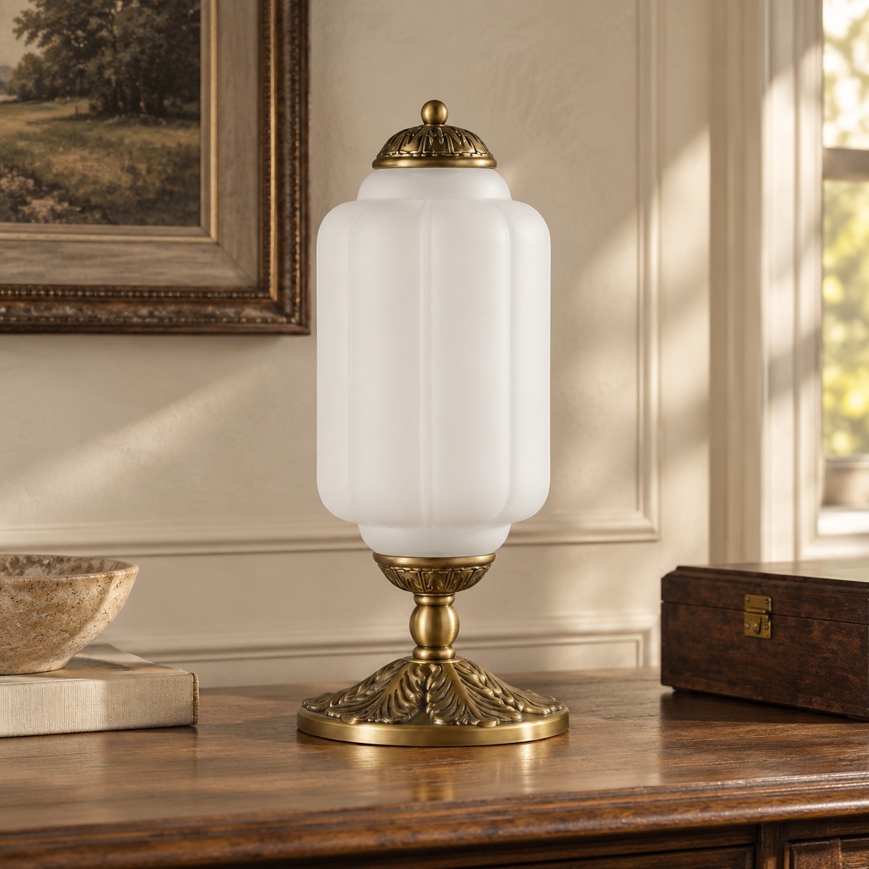 Nexos French Retro Cream Glass Textured Eloise Table Lamp