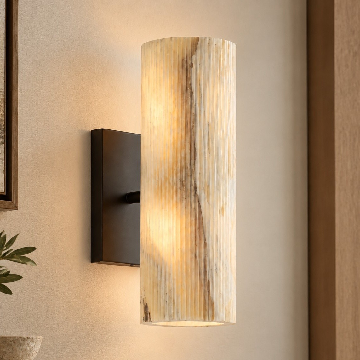 Yorix Modern Vertical Cylinder Tube Metal Finish Wall Light