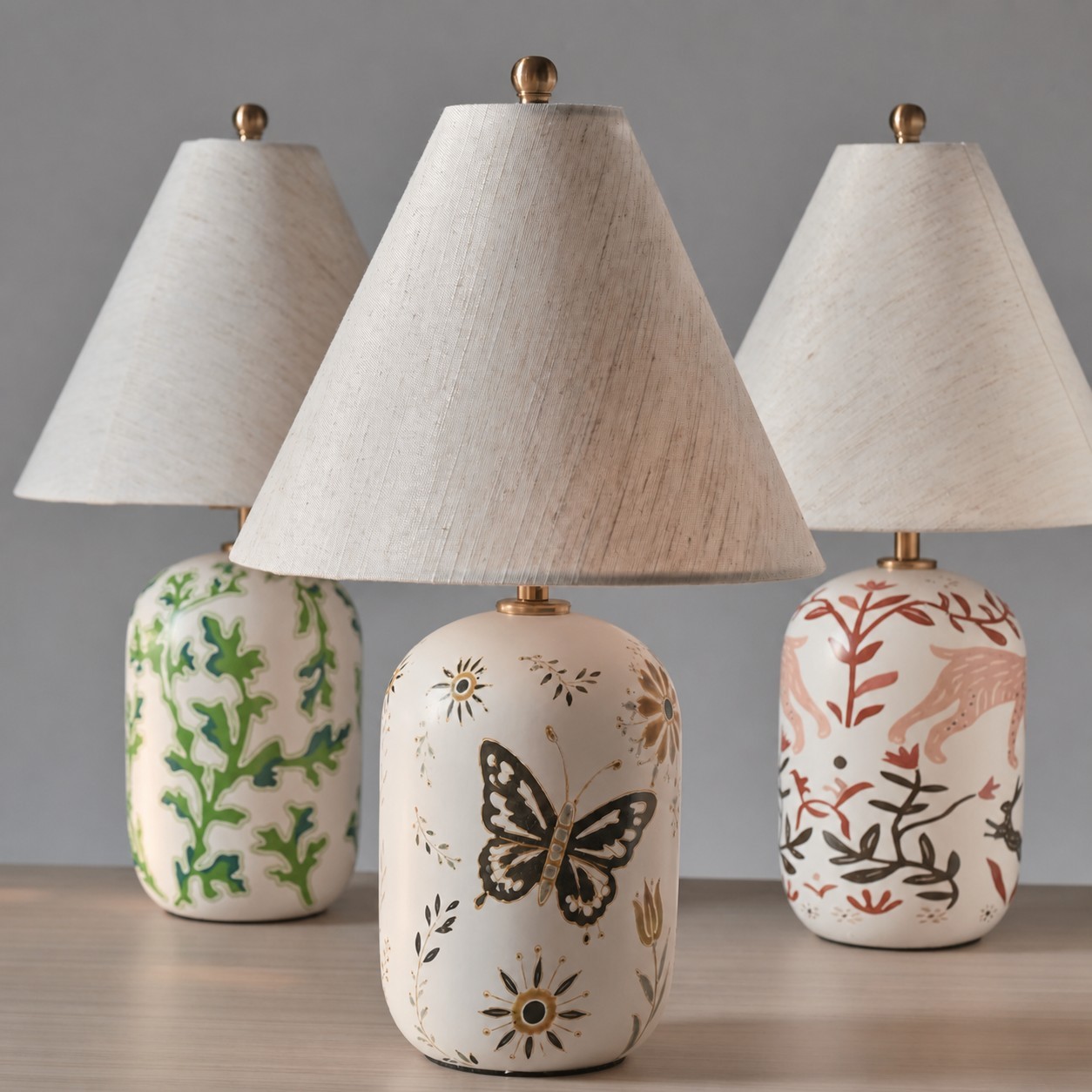 Thalira Vintage Ceramic Linen Table Lamp