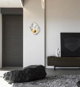 Pearl wall lamp