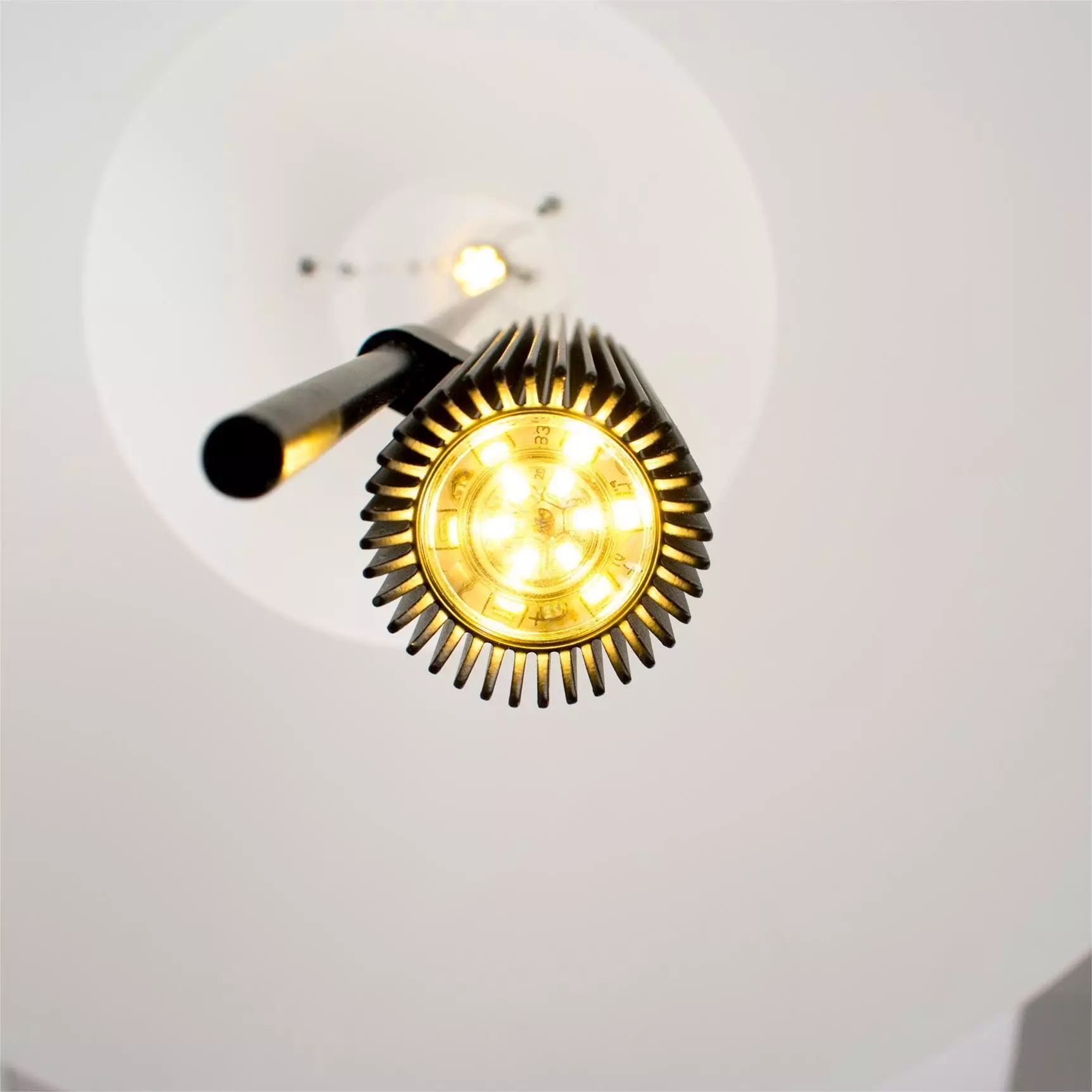 Warm light diffuser