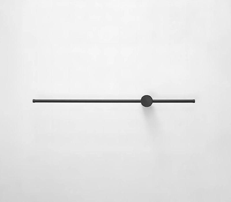 Linear wall light off