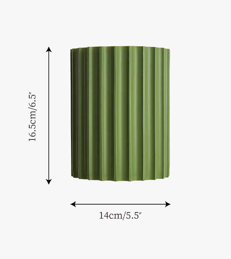 Green wall lamp size