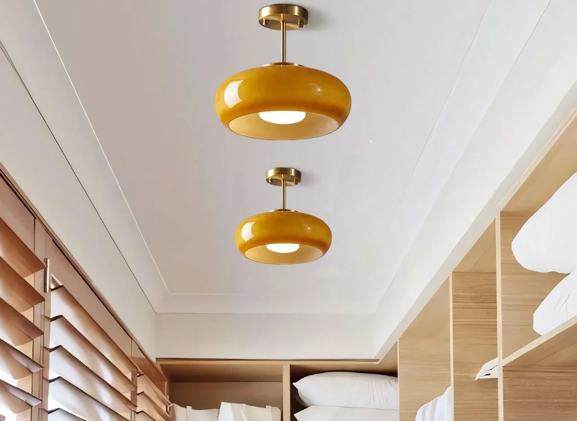 Oświetlenie sufitowe Bauhaus gwarantuje scenę