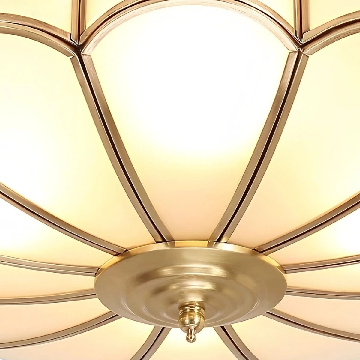 Exquisite gold metal decor