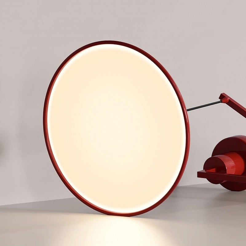 Diffuser makes light soft