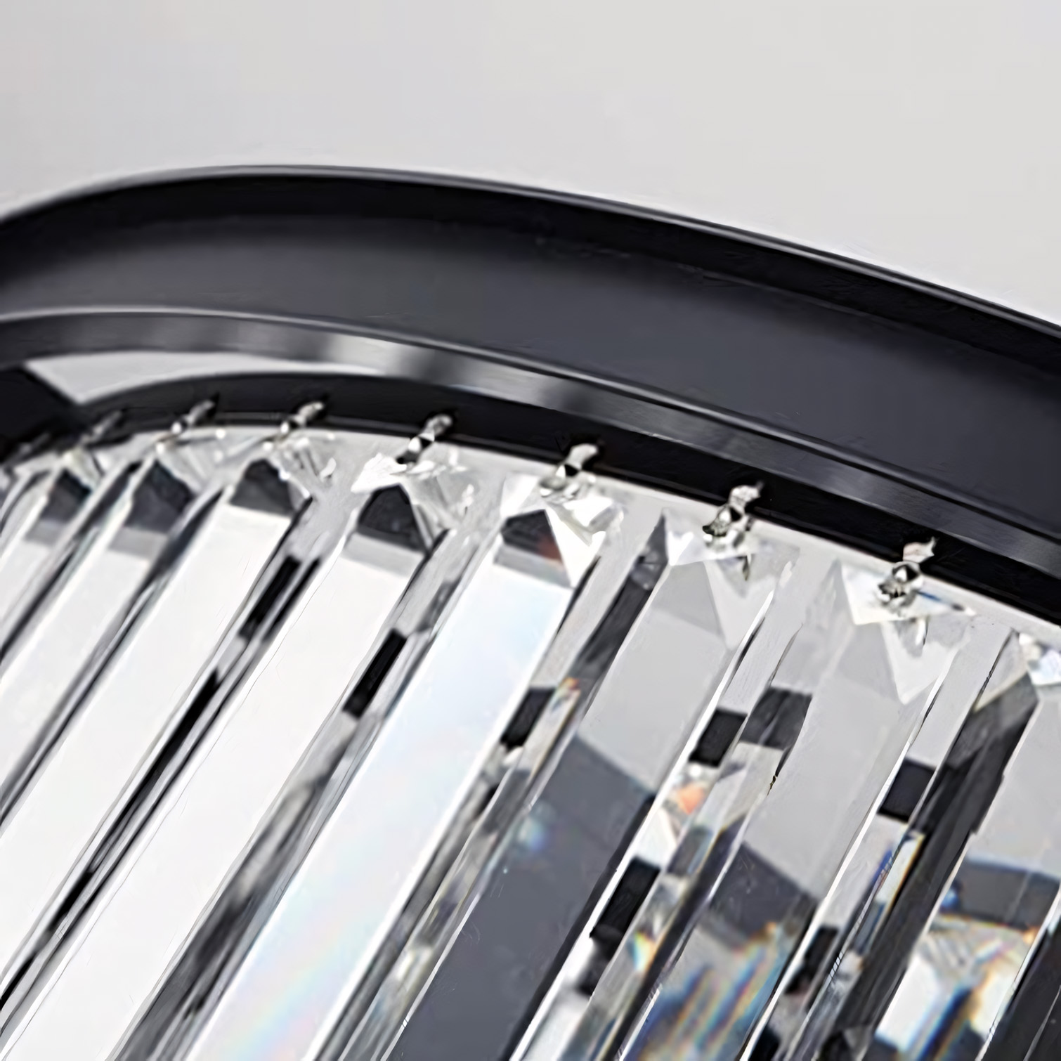 High temperature electroplated lamp body