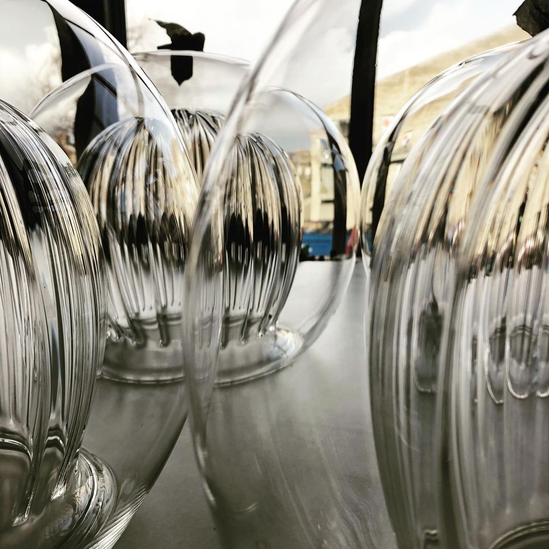 High transmittance glass