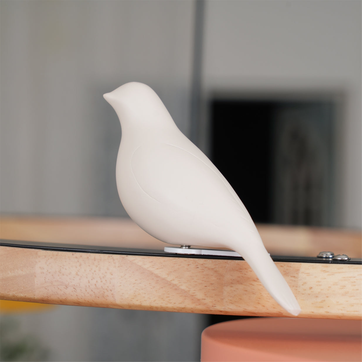 Delicate bird sculpture
