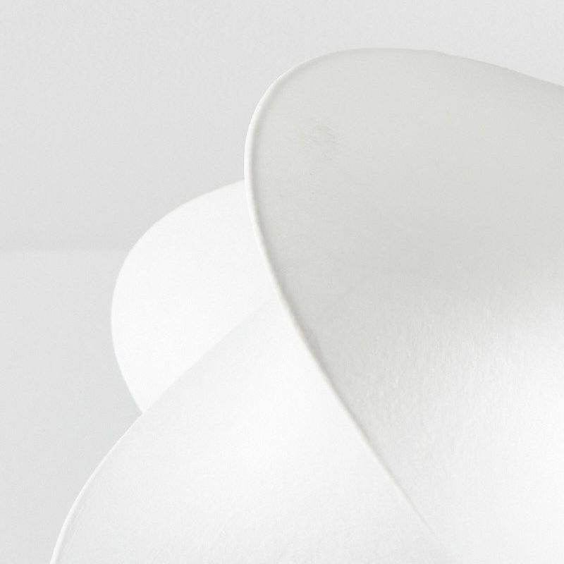 White polymer shade