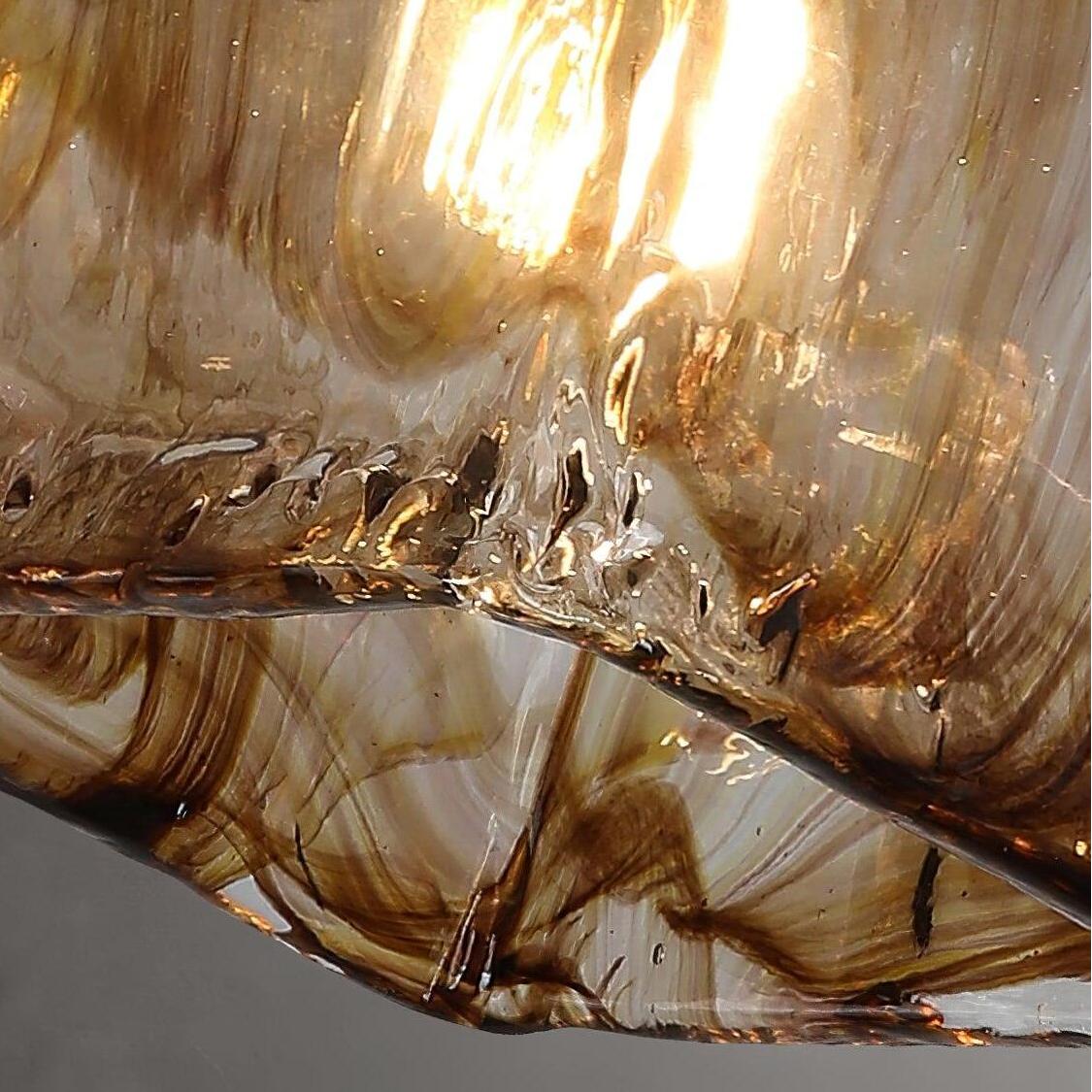Unique irregular edges