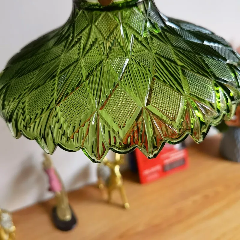 Exquisite glass pattern