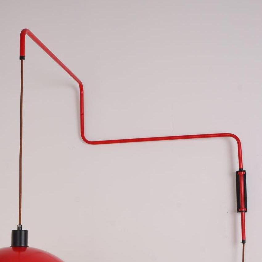 Rotatable light pole