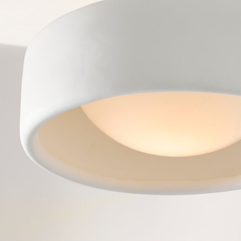 Ceramic materials with thickness and texture