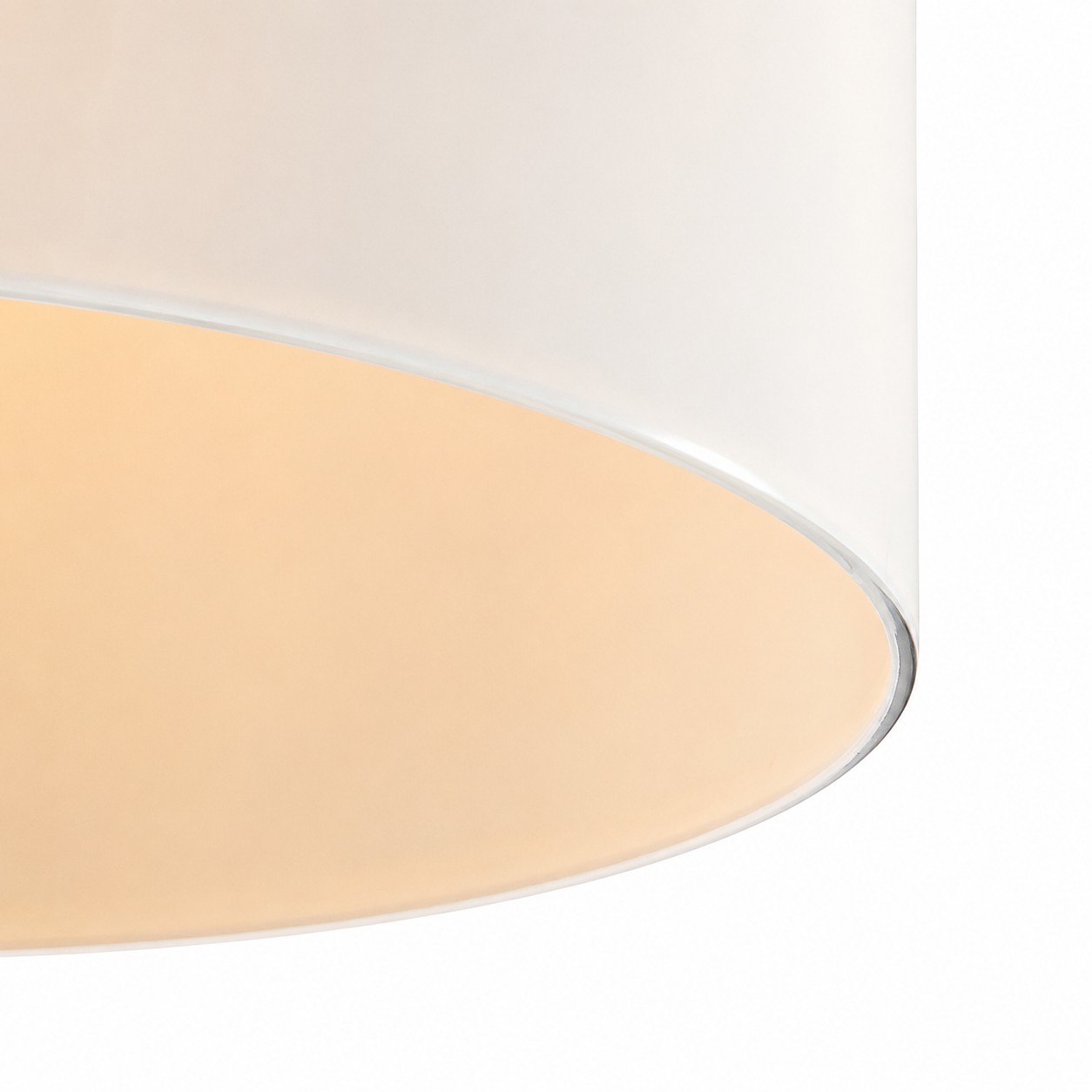 High light transmittance glass lampshade