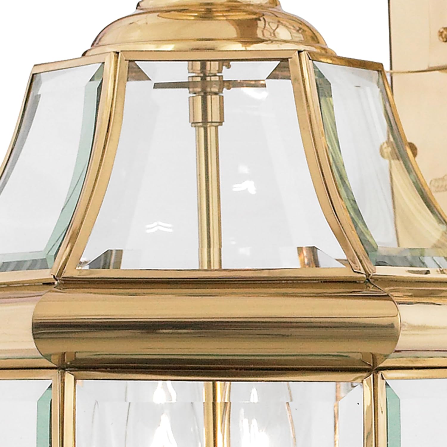 High light transmittance glass lampshade
