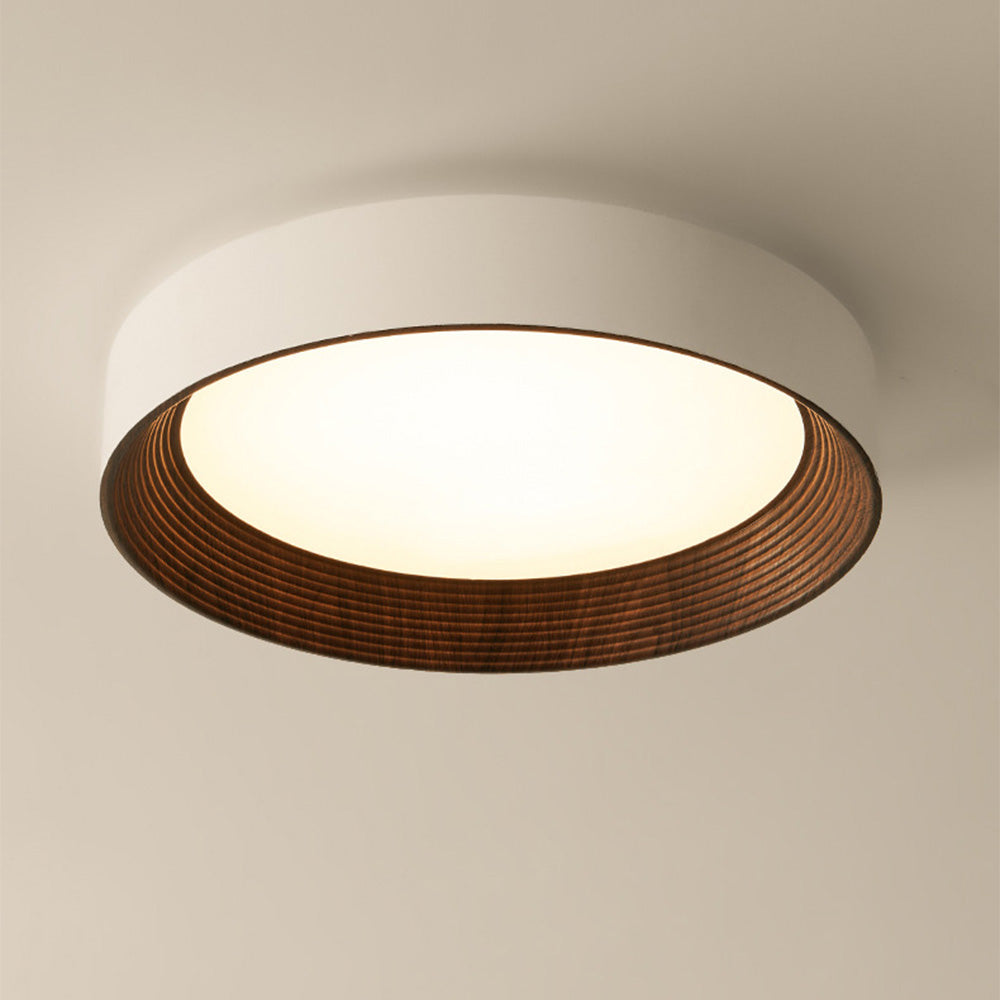 Black Walnut Color & White
