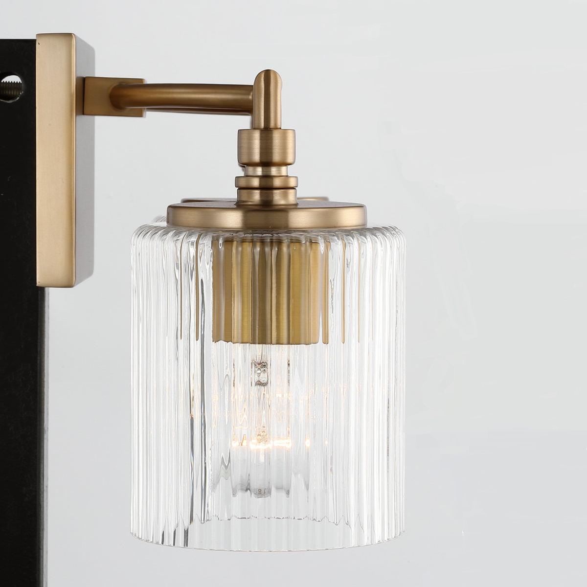 High light transmittance ribbed glass lampshade