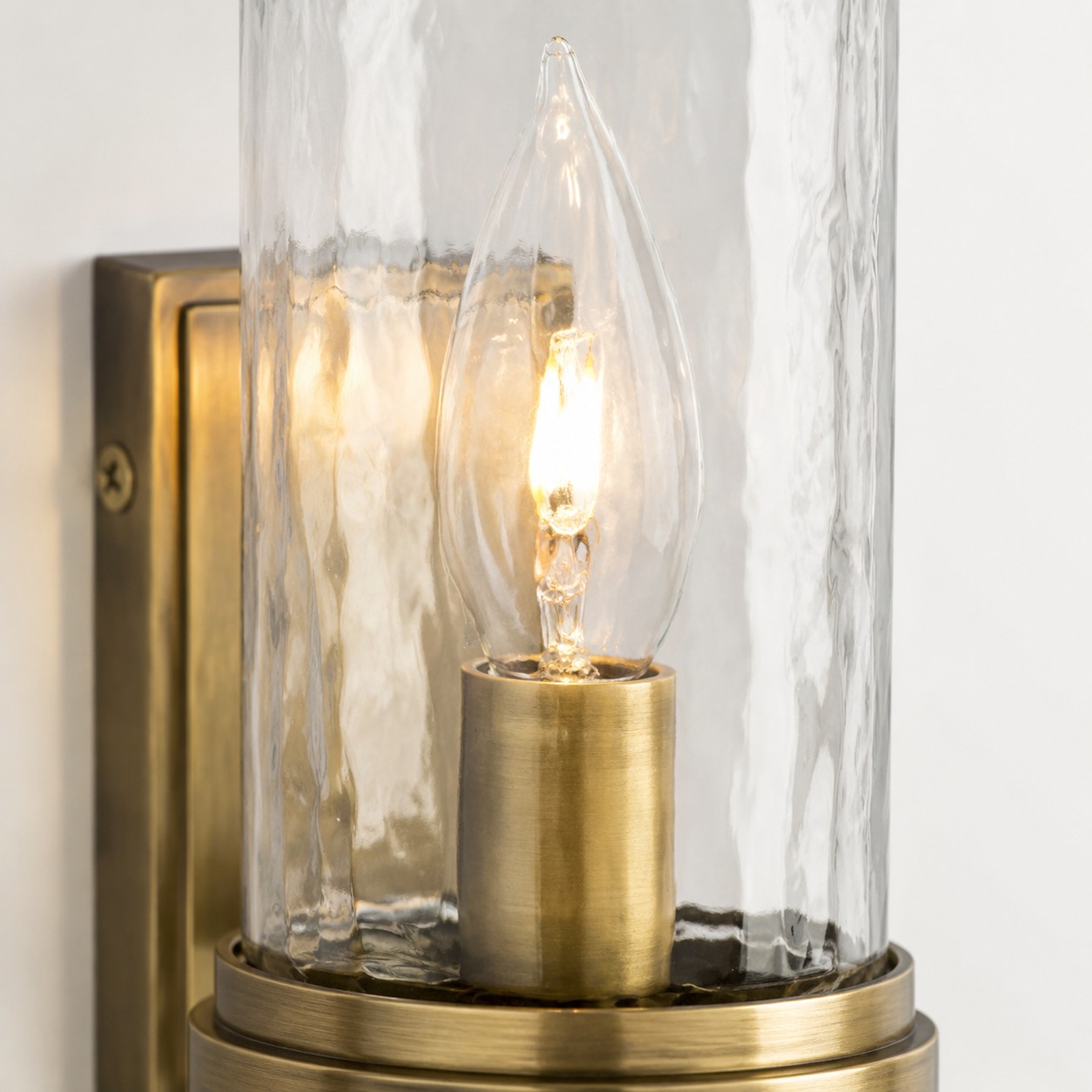 Hammered glass texture surface with personality and style