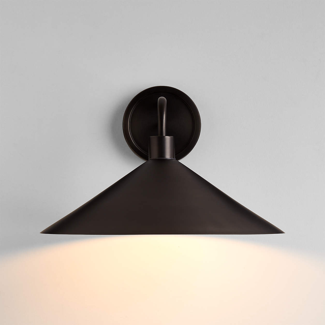 Large + Black