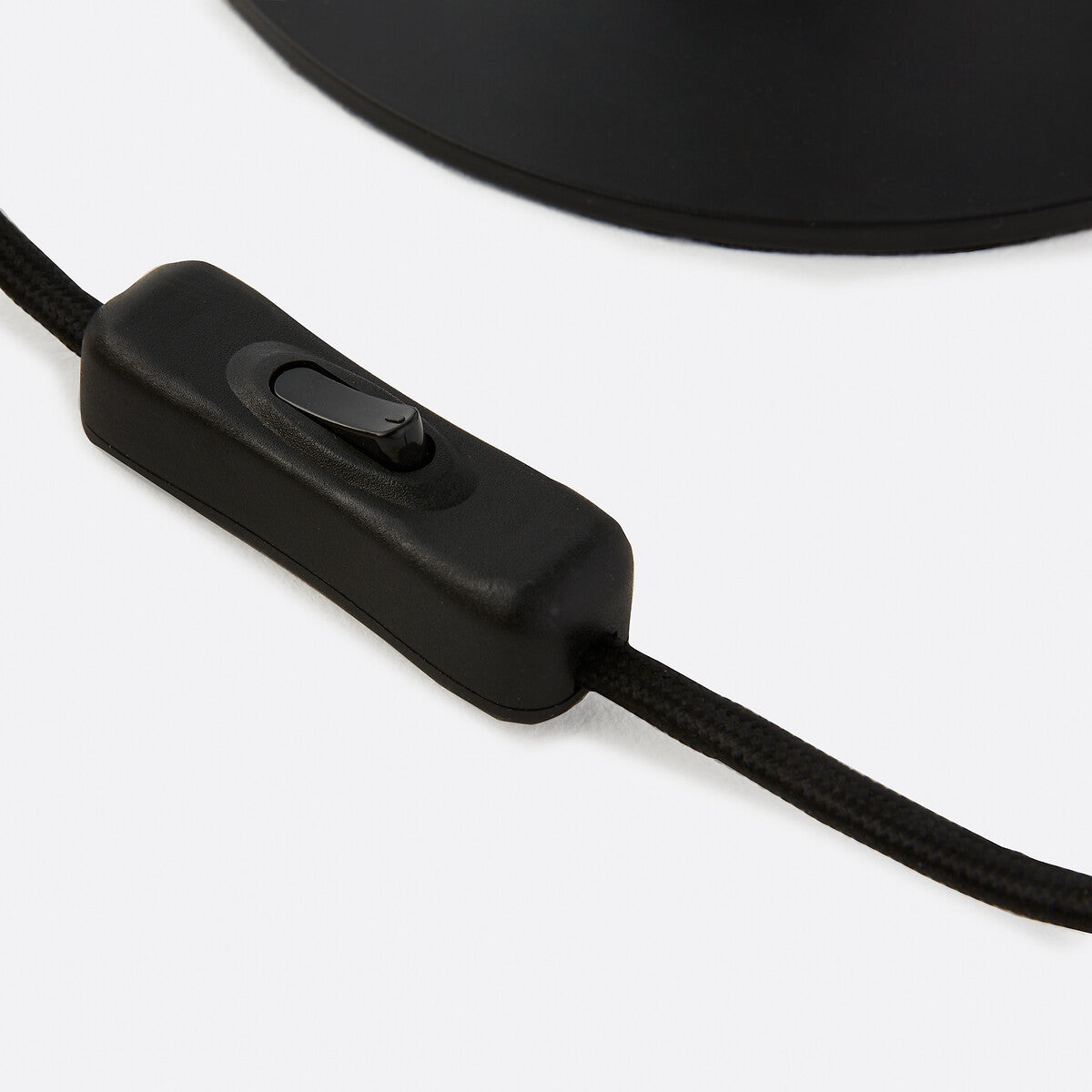 Linear Push-Button
