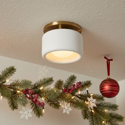 Cerova Elegant Round Porcelain Flush Mount Ceiling Light G86 — €103.00