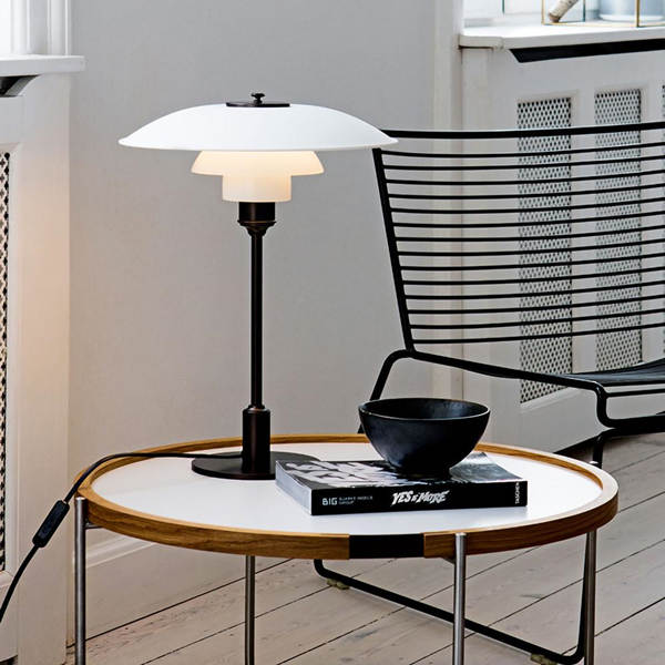 5.PH 3/2 Table Lamp