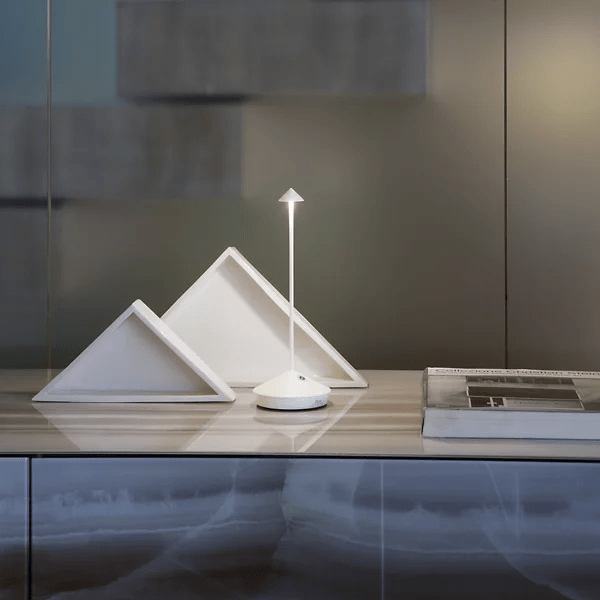 pina pro table lamp white