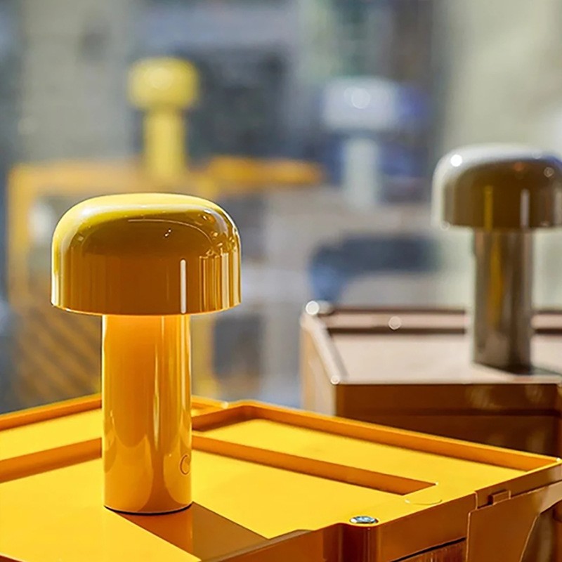 Bellhop Table Lamp Replica