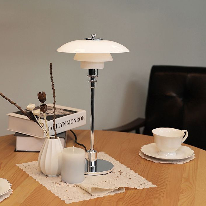 PH 4/3 table lamp replica