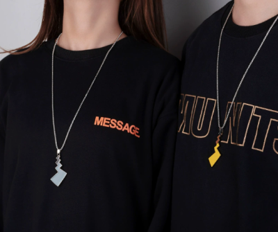 Tail necklace