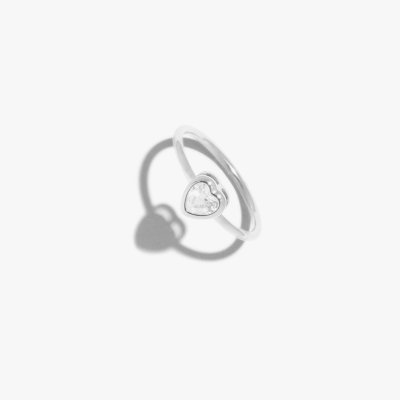 Diamante Heart Bezel Ring