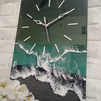 Multi Waves Epoxy Resin Wall Clock