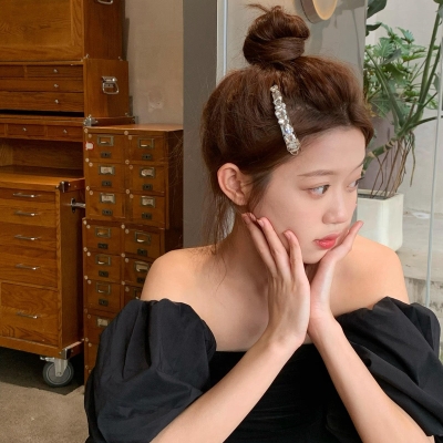 Light luxury super flash rhinestone hair clip makeup clip high-end girl hair clip side clip retro bangs clip Japanese and Korean hair accessories trendy