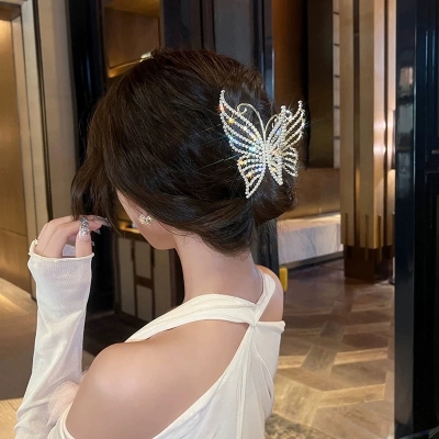 Dream Butterfly ~ High-quality pearl flash drill butterfly big catch clip female back head hairpin shark clip hair accessories summer