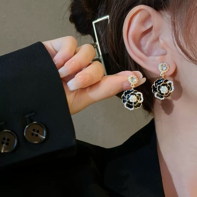 925 silver needle high-end sense small fragrance earrings earrings design sense net red new trendy temperament earrings for women