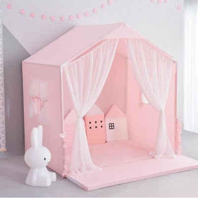 Playhouse with Curtain | Pink