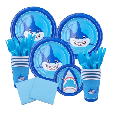 Party Tableware | Baby Shark | 16 Guests