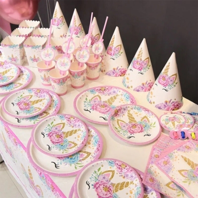 Premium Birthday Party Tableware | Unicorn | 6 Guests