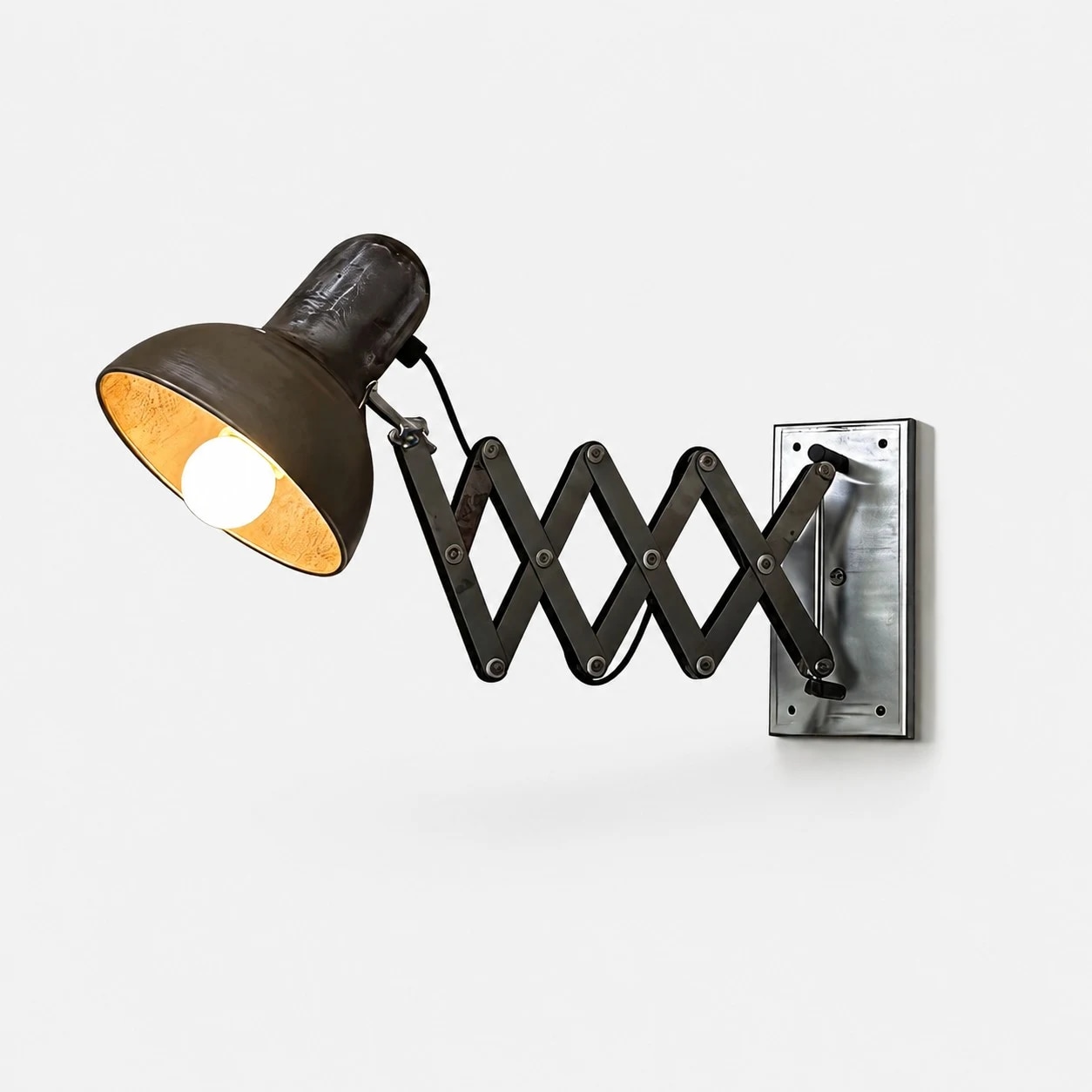 Industriële verstelbare wandlamp